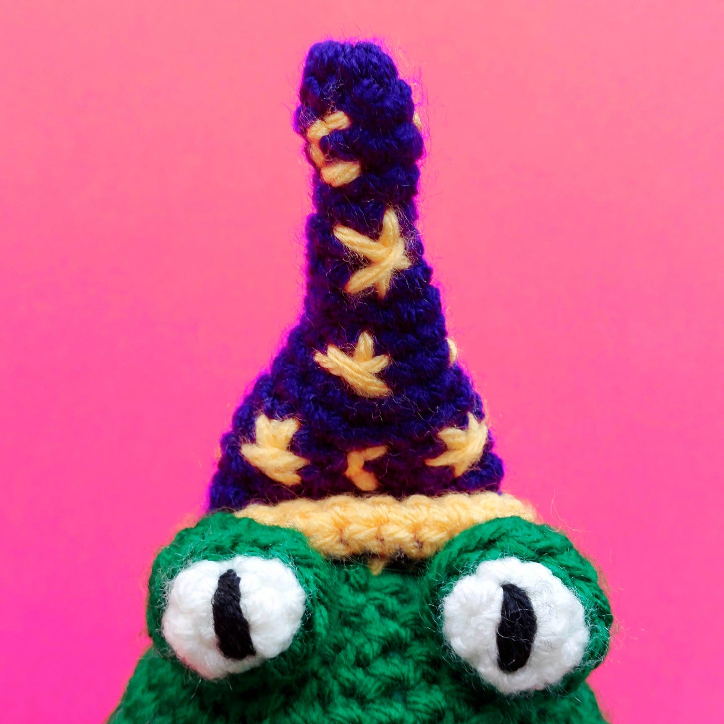 Fizzy the Wizard Frog - PDF Pattern