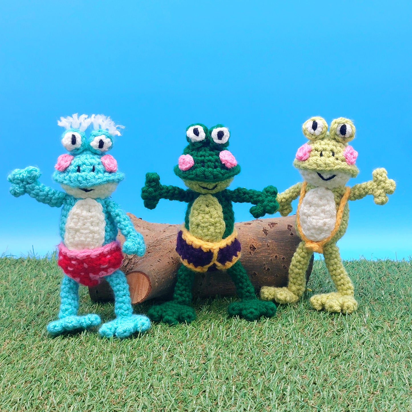 Baby Frogs in Pants - PDF Pattern