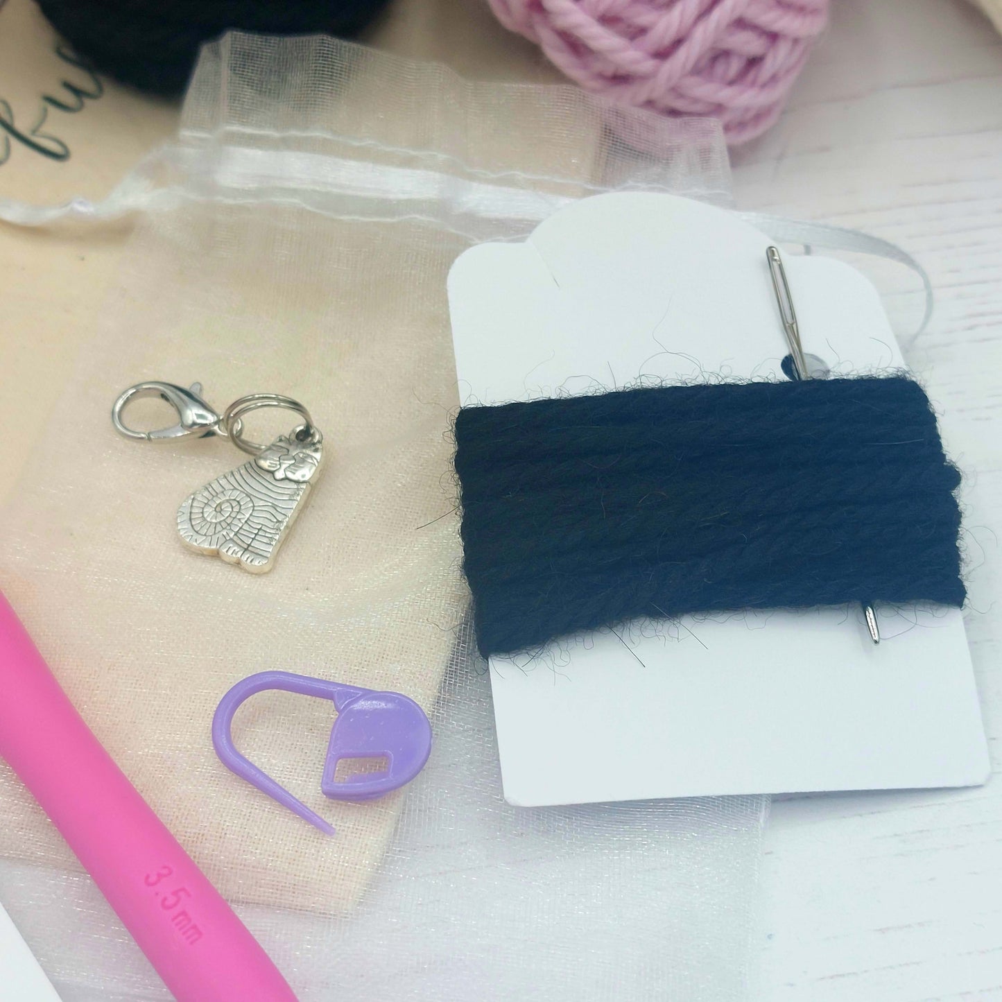Thread and stitch markers
