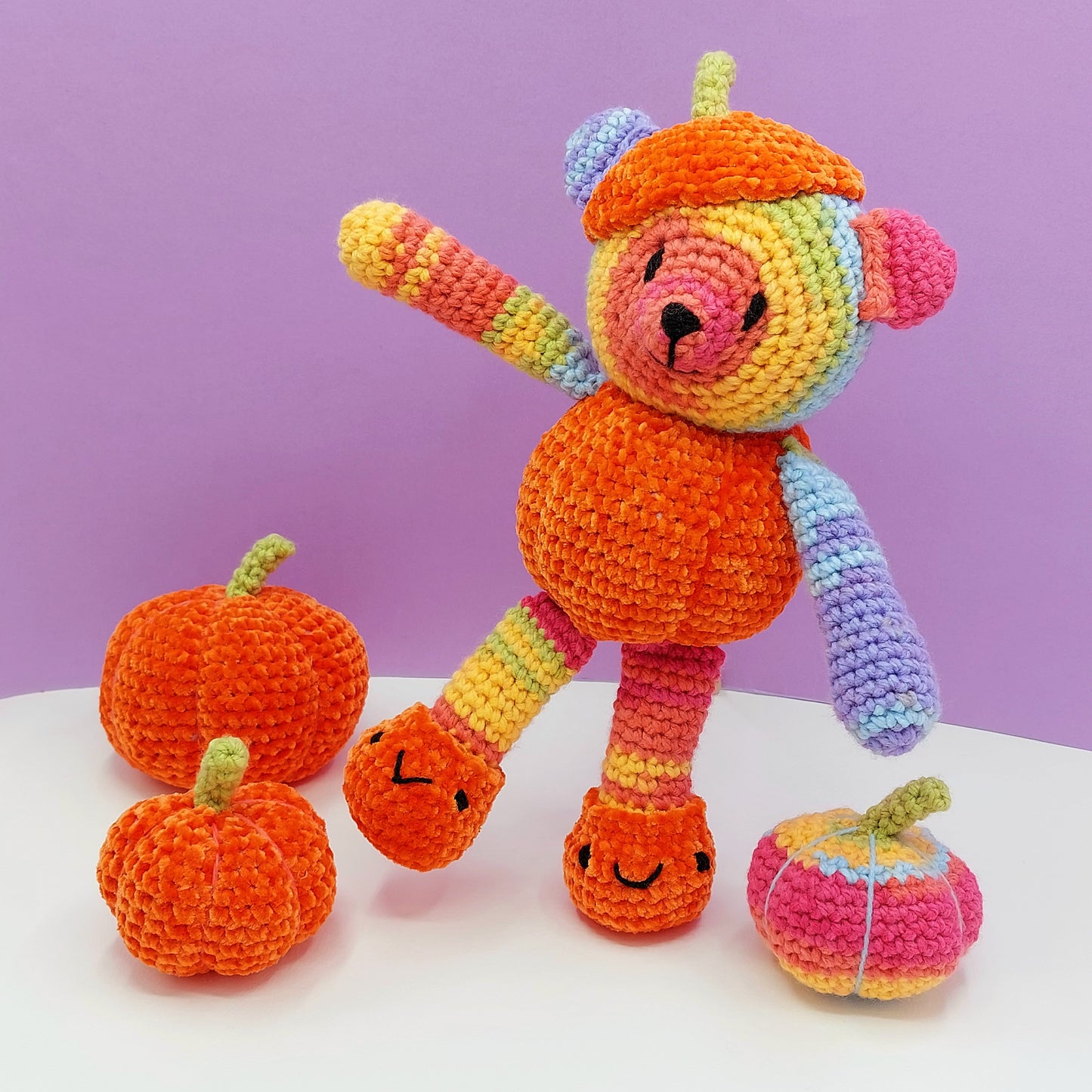Crochet Kit - Pumpkin Pie the Bear and his Pumpkins