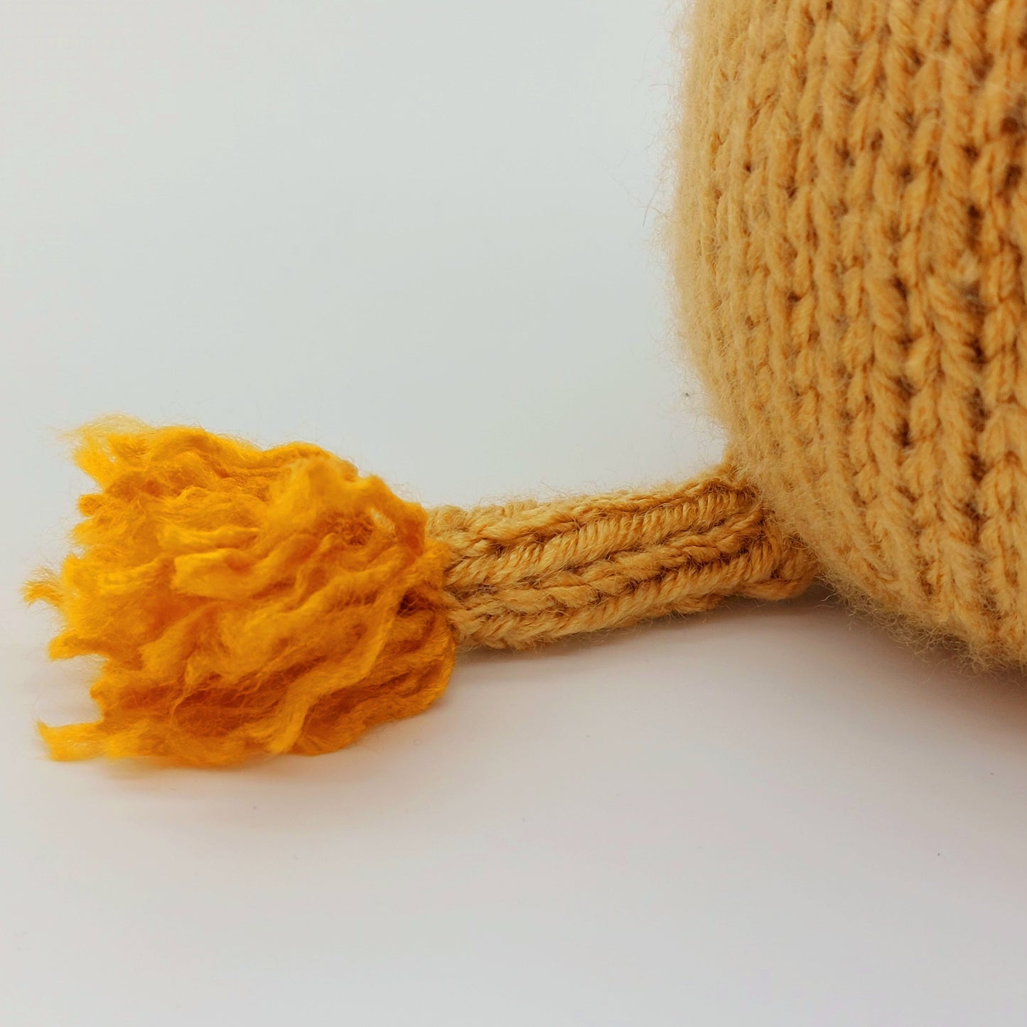 Amber the Giraffe Knitting Kit