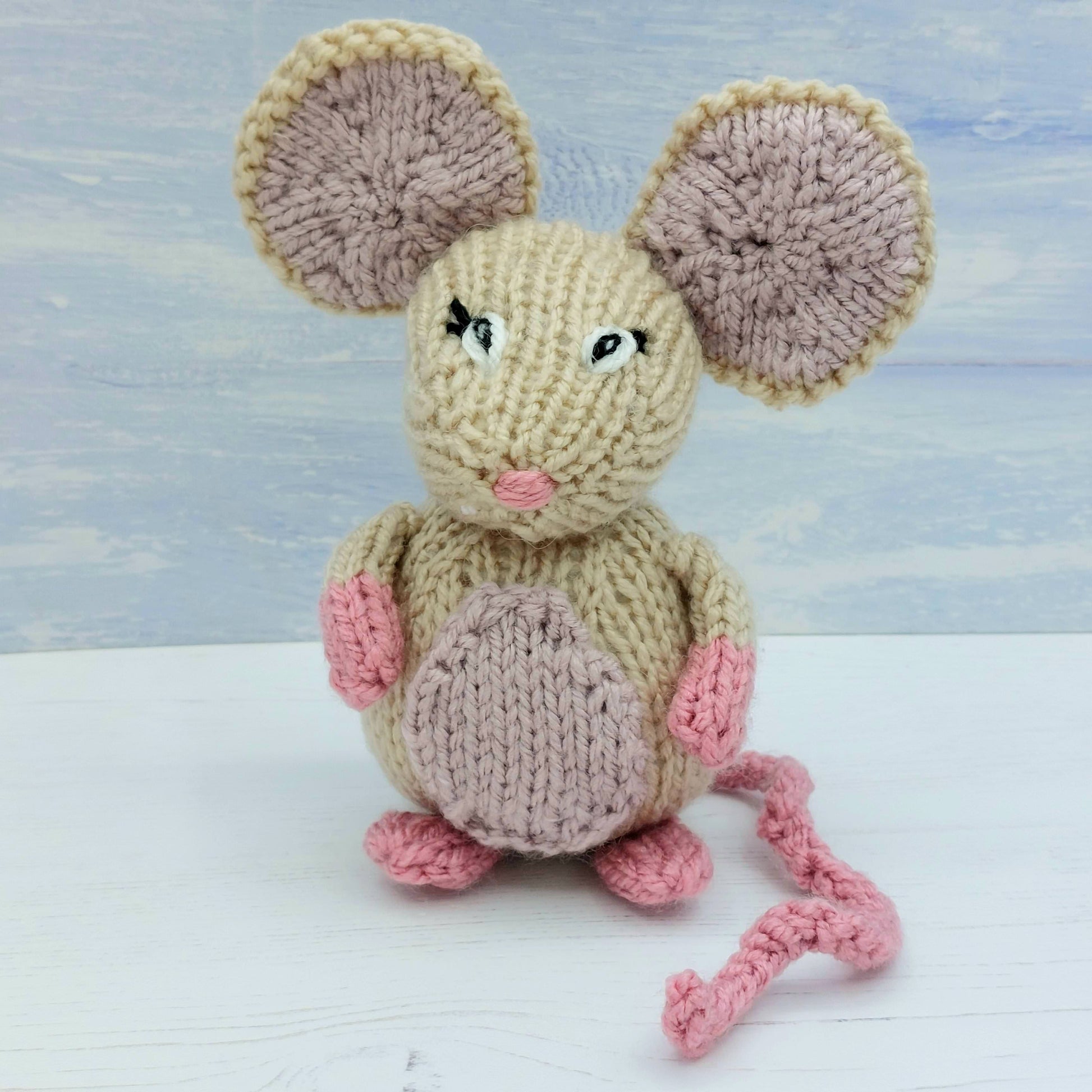 Knitted Mabel the Mouse