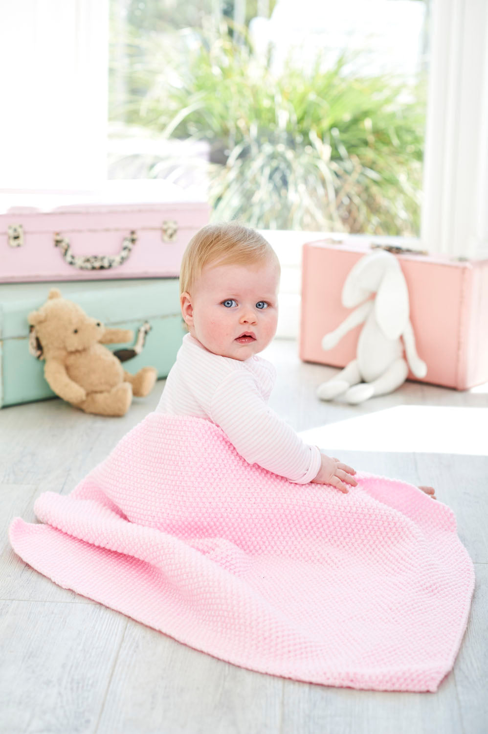 Baby Blanket Knitting Kit - 4 Pattern Designs | Blue, Pink, White or Cream