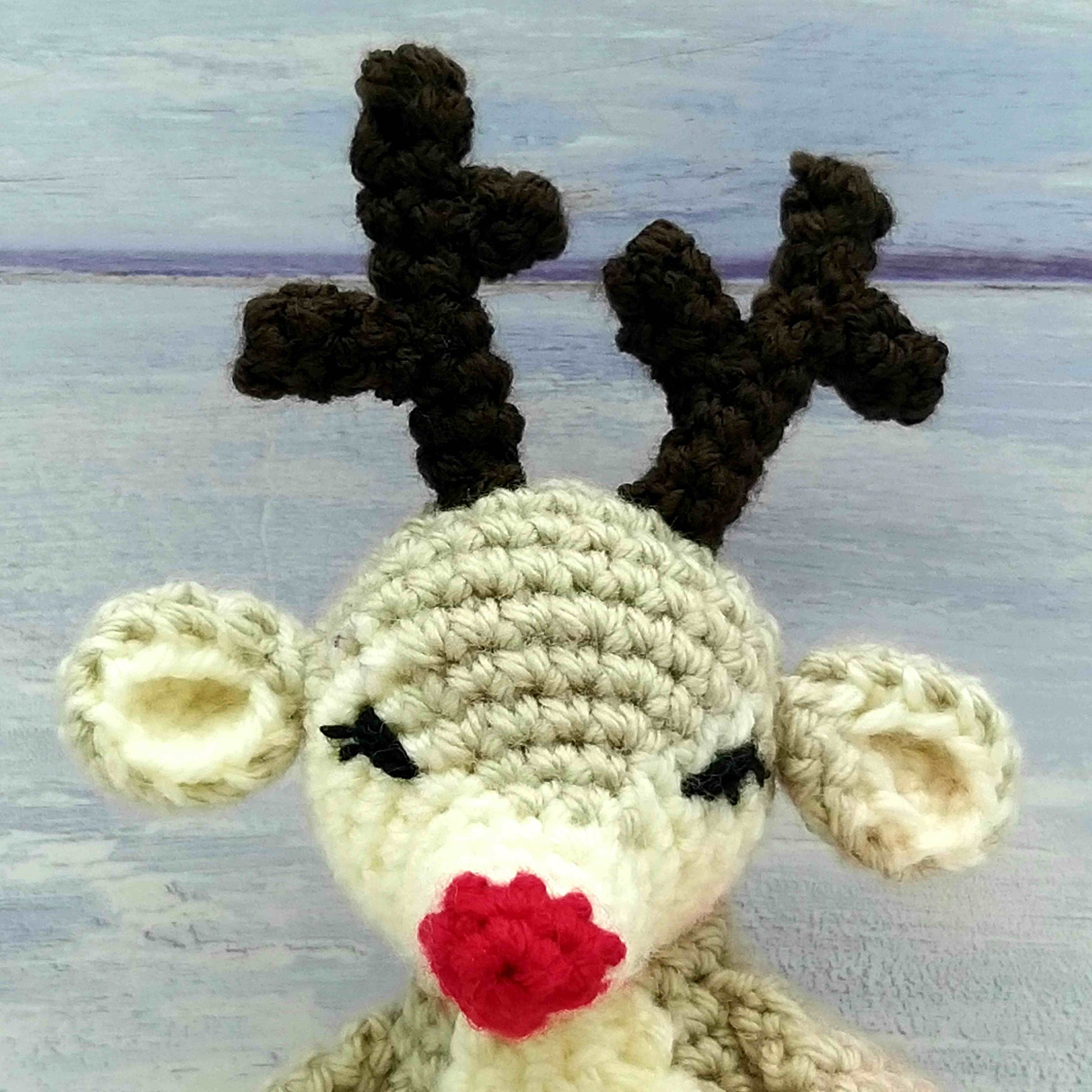 Baby Crochet Reindeer - stich detail in head